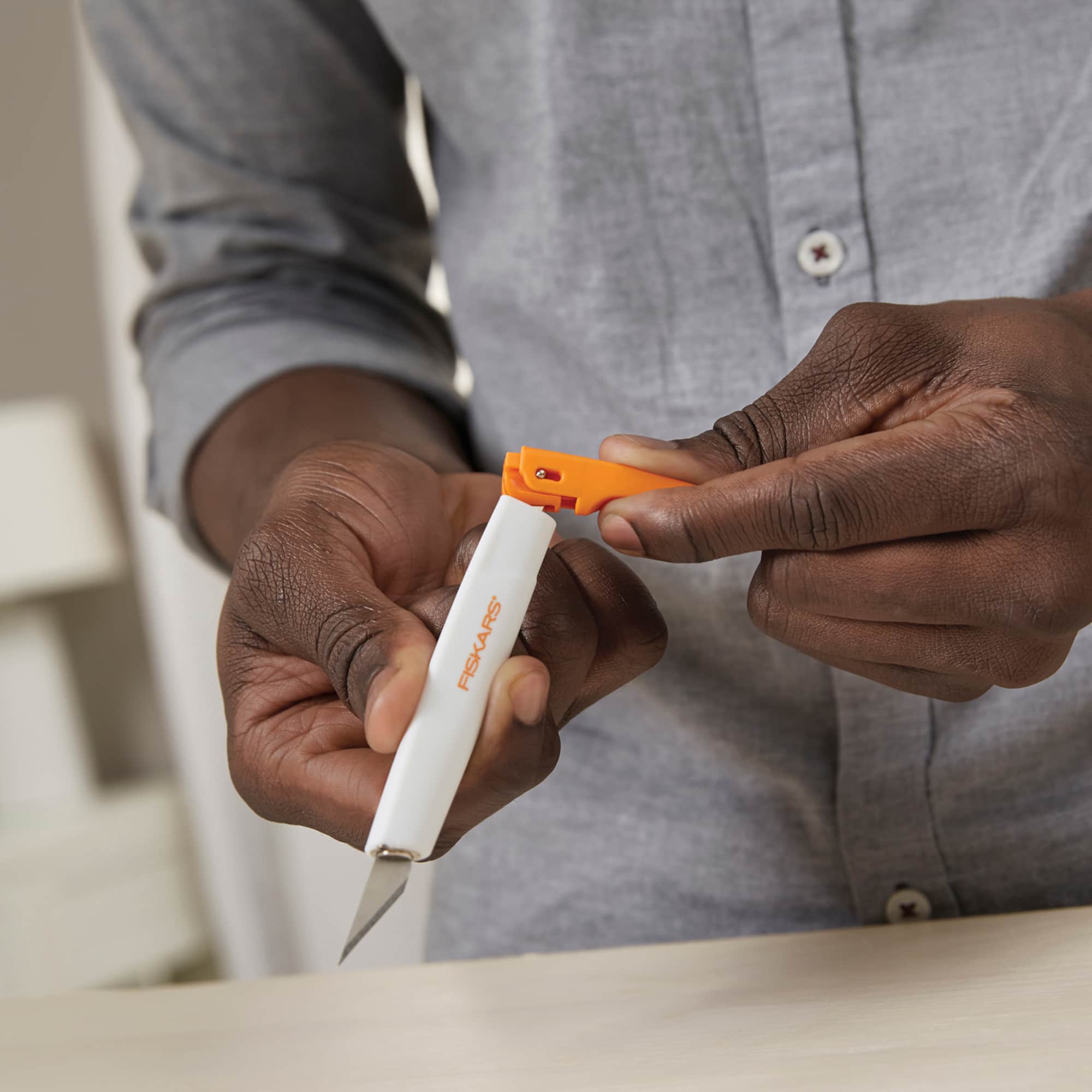 Fiskars® Easy Change Detail Knife